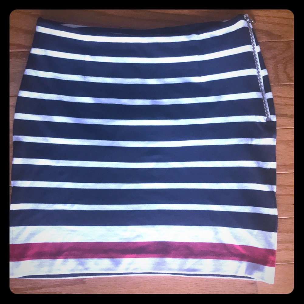 🇺🇸Red White and Blue Striped Skirt - BR